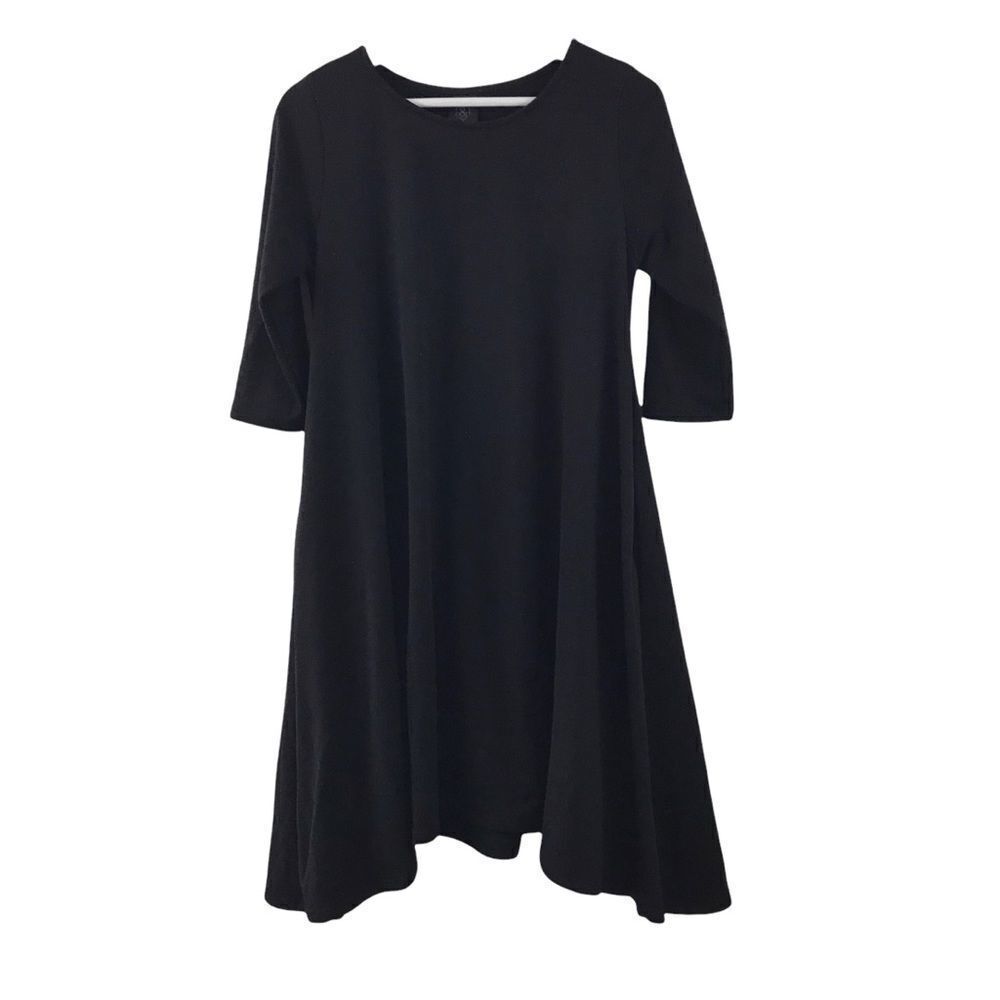 Agnes and Dora black asymmetrical swing dress size S